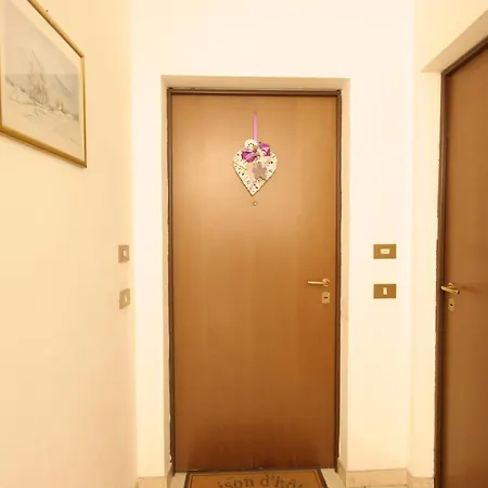 Violetta Maison