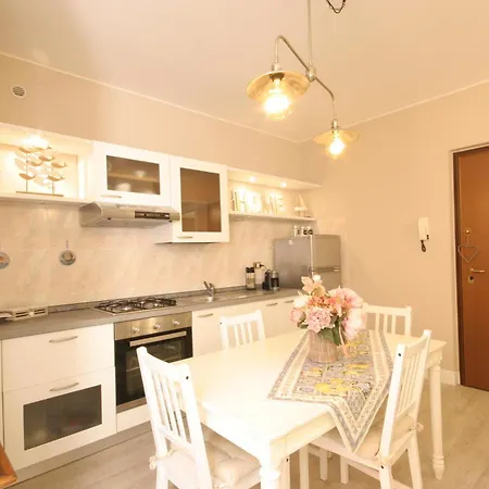 Violetta Maison Salo Apartment *